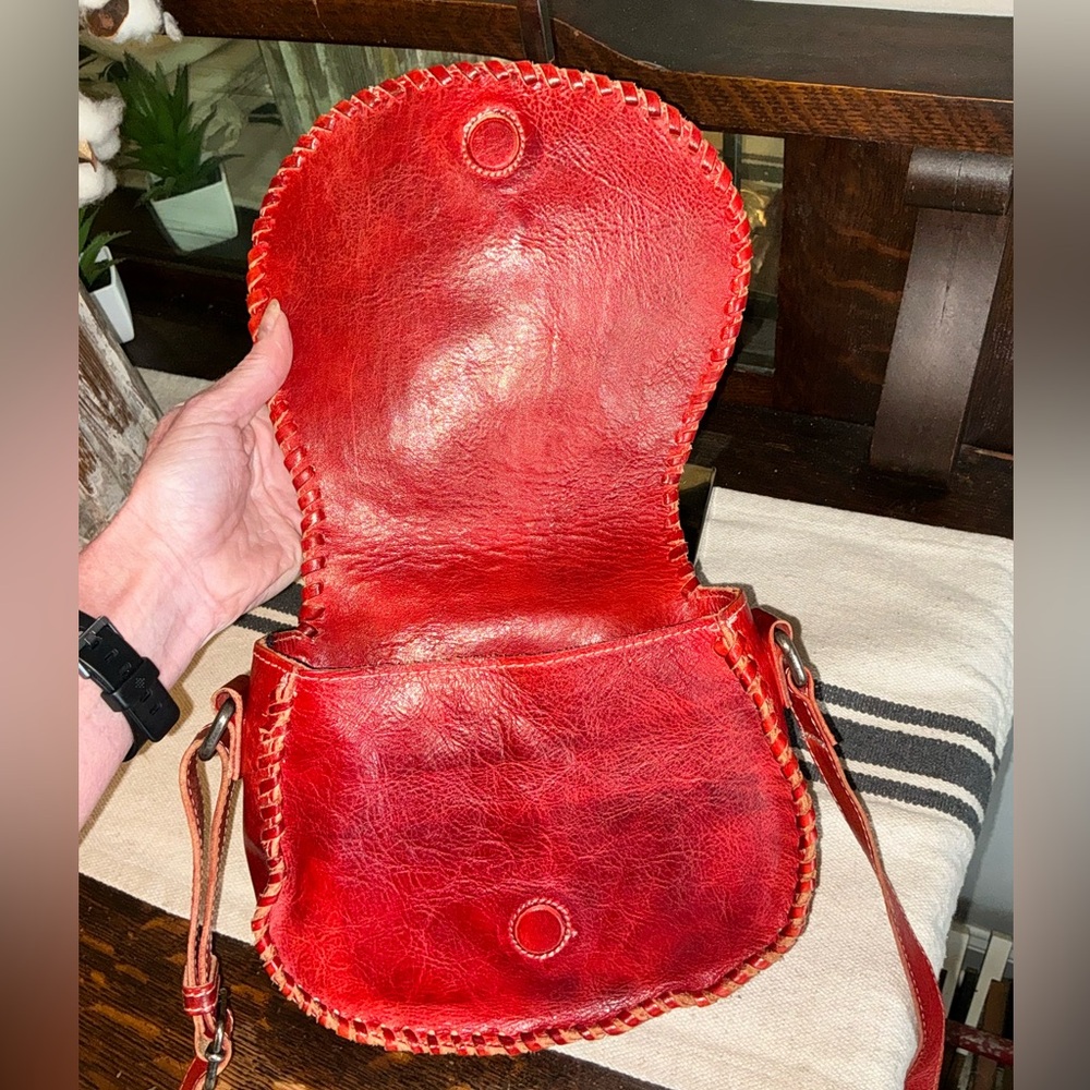 Bed Stu Leather Half Moon Crossbody Shoulder Bag Scarlet Red MSRP $245 - Picture 9 of 15